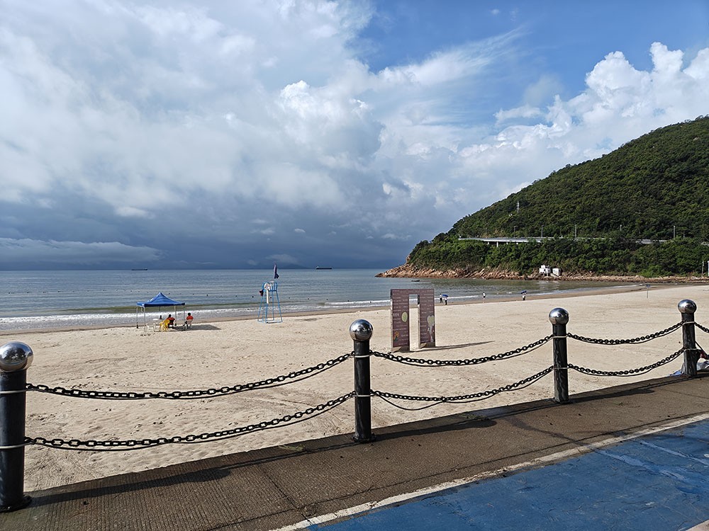 “溪涌之行，6月風(fēng)雨擋不住激埃特的熱情”/